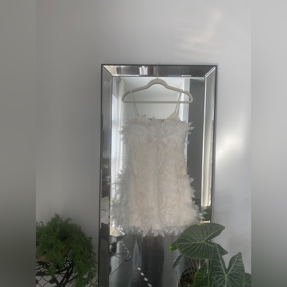 Inamore white dress NWT